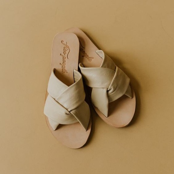 Free People Shoes - Free People Rio Vista Slide Sandals in Cream